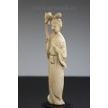 veche statueta Guan Yin. "netsuke". fildes natural. China